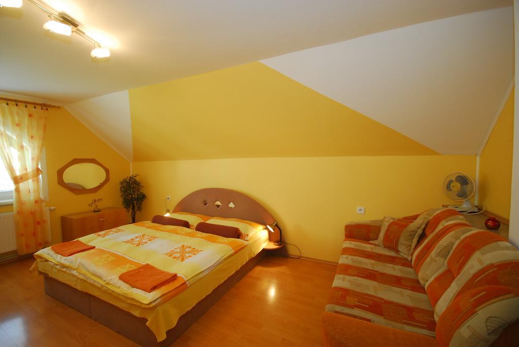 Apartman Elegant Bešeňová Værelse billede