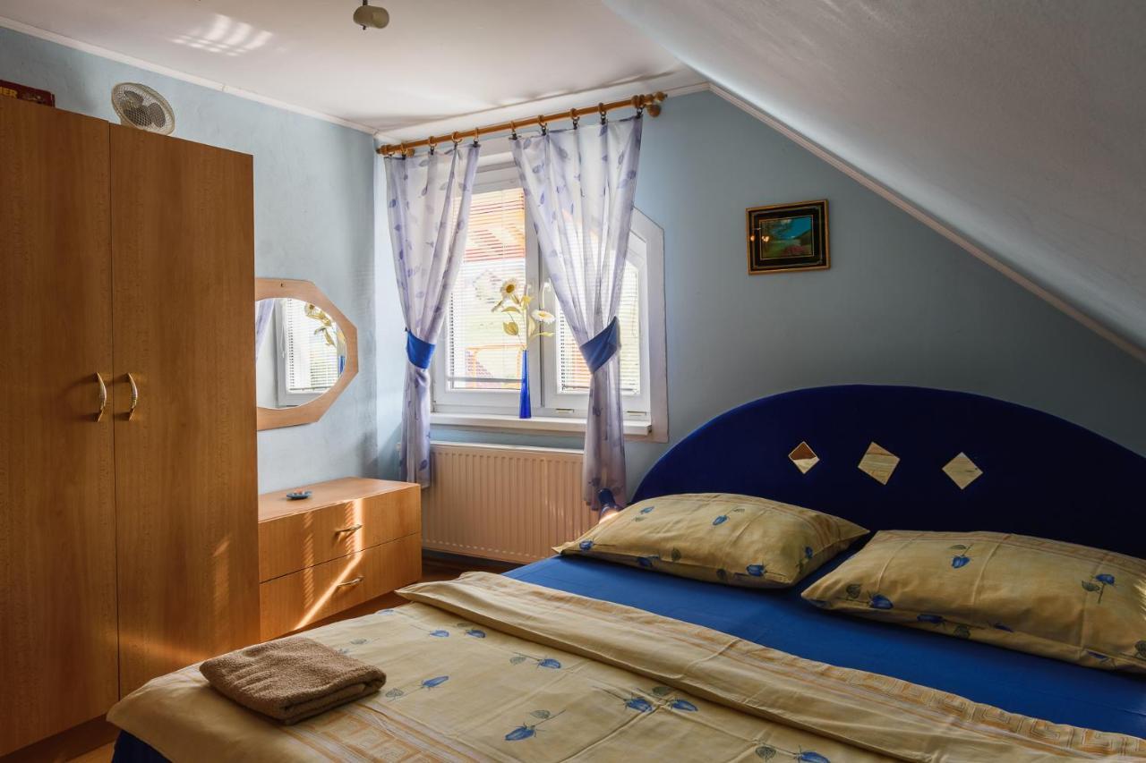 Apartman Elegant Bešeňová Eksteriør billede